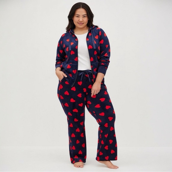 Torrid Velour Zip Hoodie Jacket & Pant Lounge Set HEARTS Sz 3 Pant 4 Jacket - Picture 2 of 11